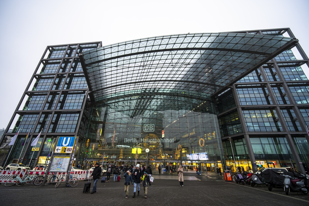 Berliner Hauptbahnhof – Verkehr und Mobilität in Berlin