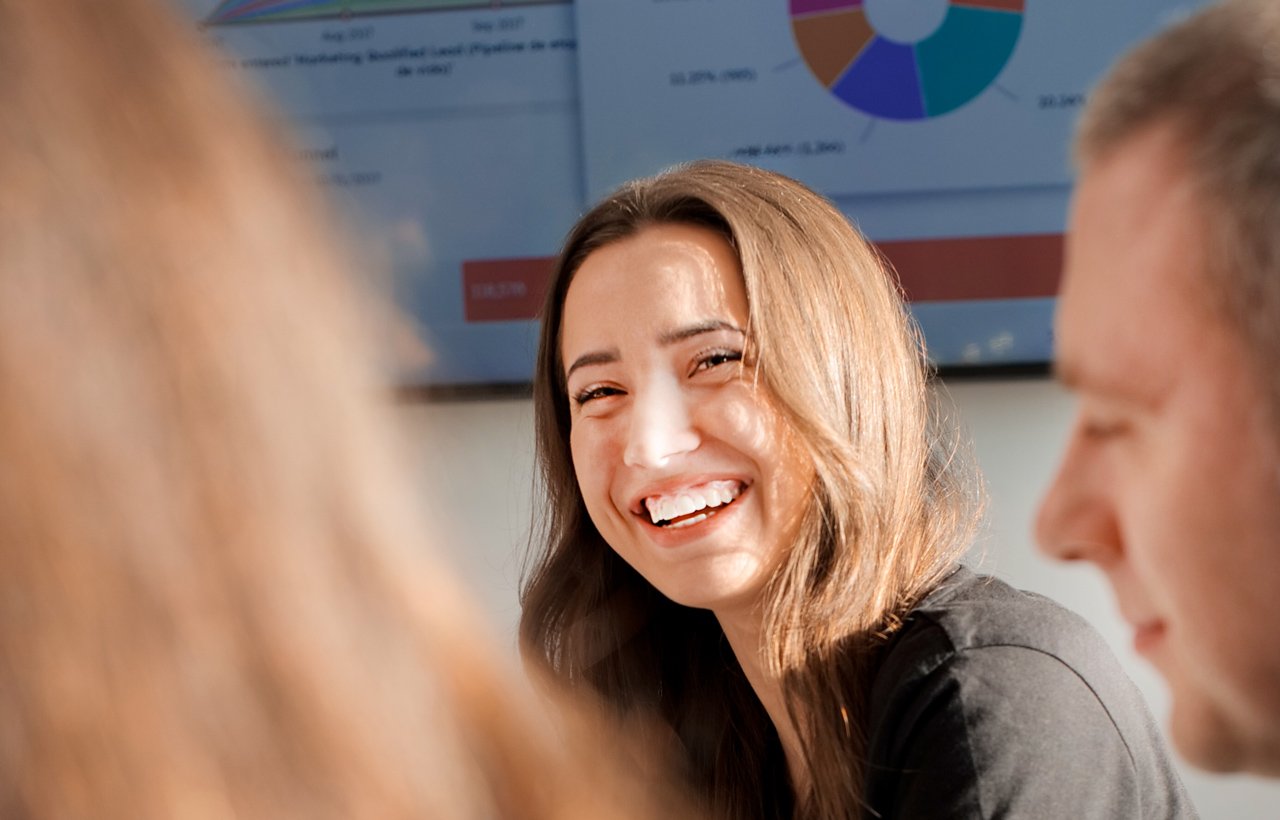 Team bei der Arbeit – FünfFrames Videoproduktion