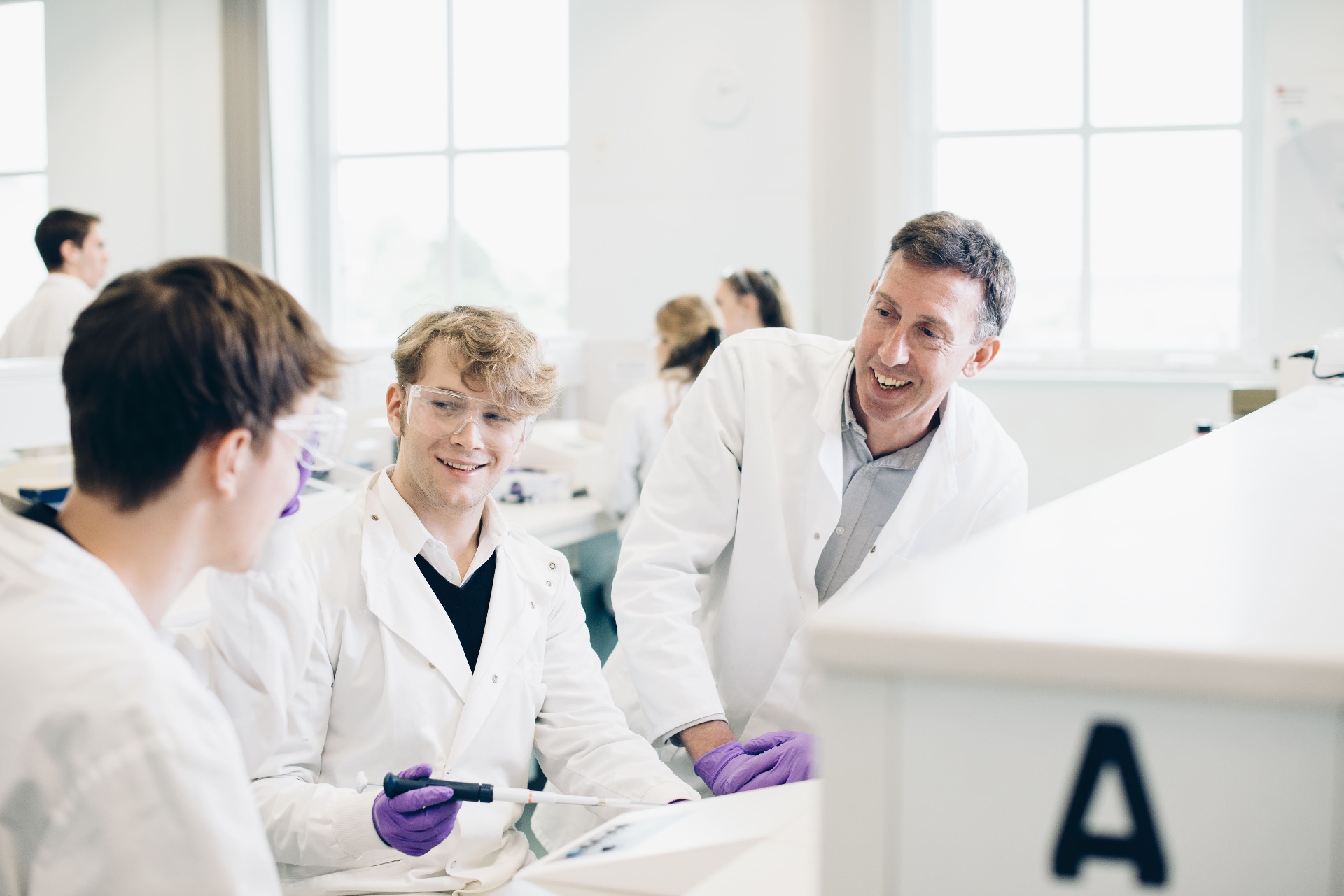 Gesundheitswirtschaft & Medizintechnik – Recruiting in Kiel